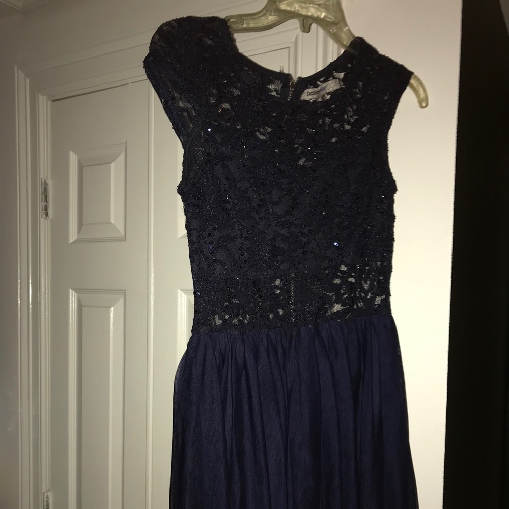 Short blue dress